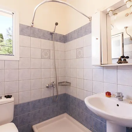 Georgia's Apartments, - Complex S בית כפרי *