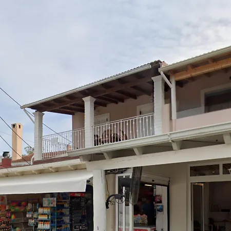 Georgia's Apartments, - Complex S *