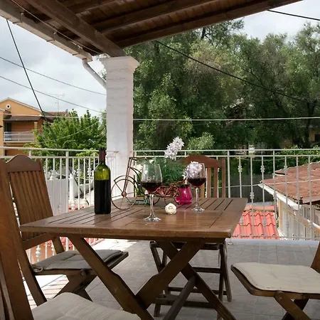 בית כפרי Georgia's Apartments, - Complex S